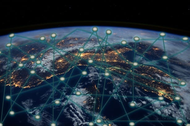 Global network grid connections covering the night-time earth